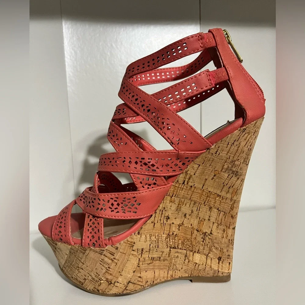 Heels - Picture 2 of 3